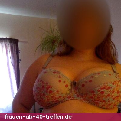 Nina, 44 – Eislingen/Fils